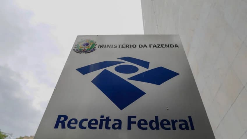 Arrecadação do Governo Lula atinge R$ 1,3 tri e bate recorde!