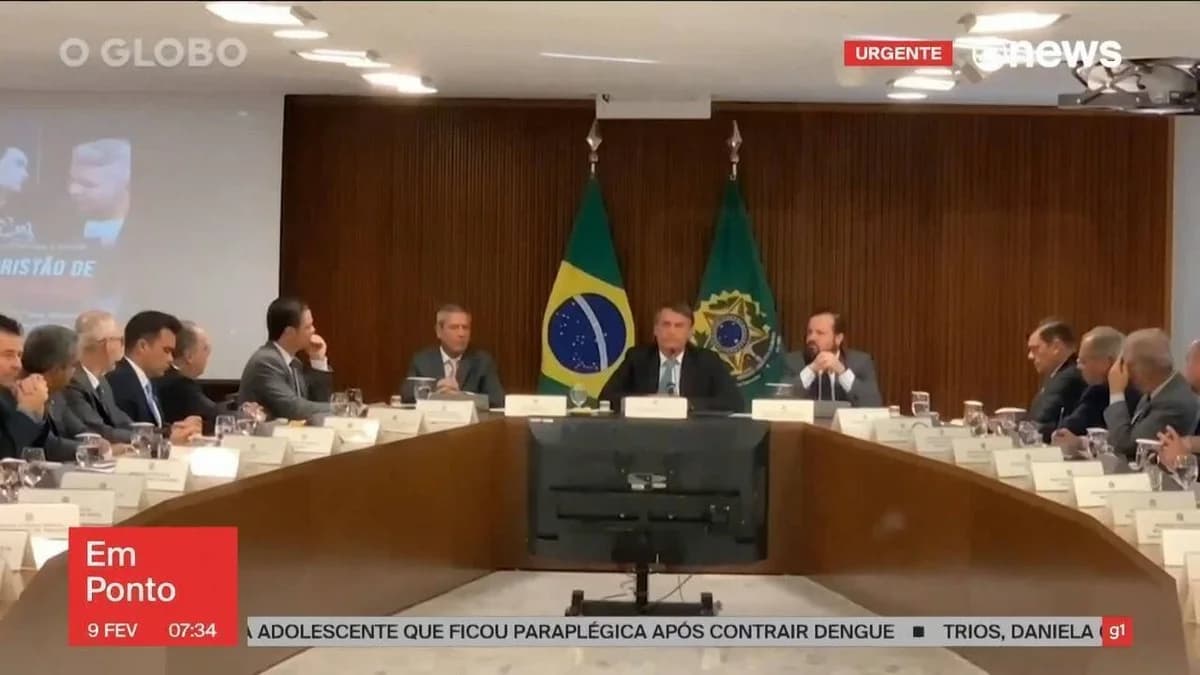 'Esta cadeira estar comigo é uma cagada'- declarou Bolsonaro em Reunião com Ministros