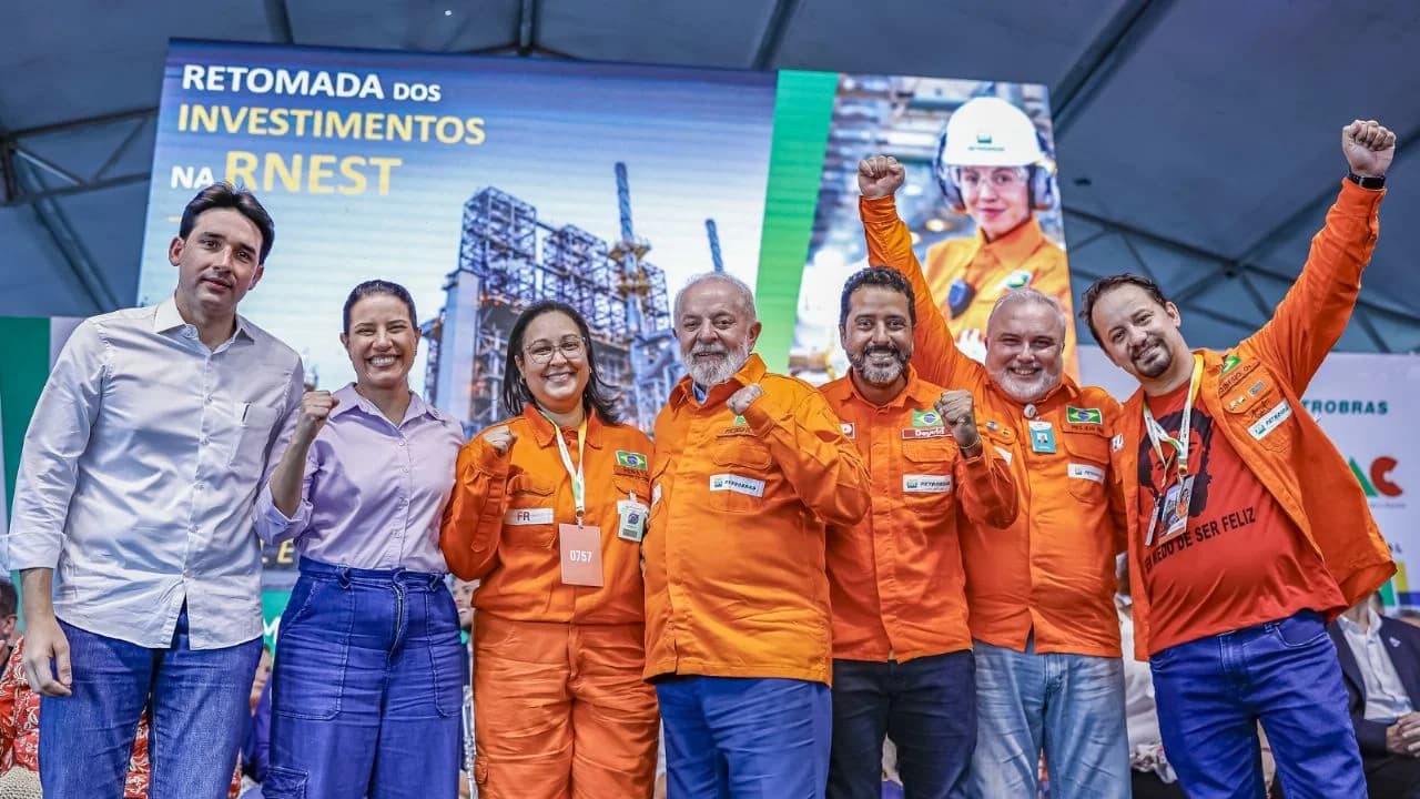 Petrobras alcança maior valor da história sob o comando de Lula, ultrapassando a British Petroleum