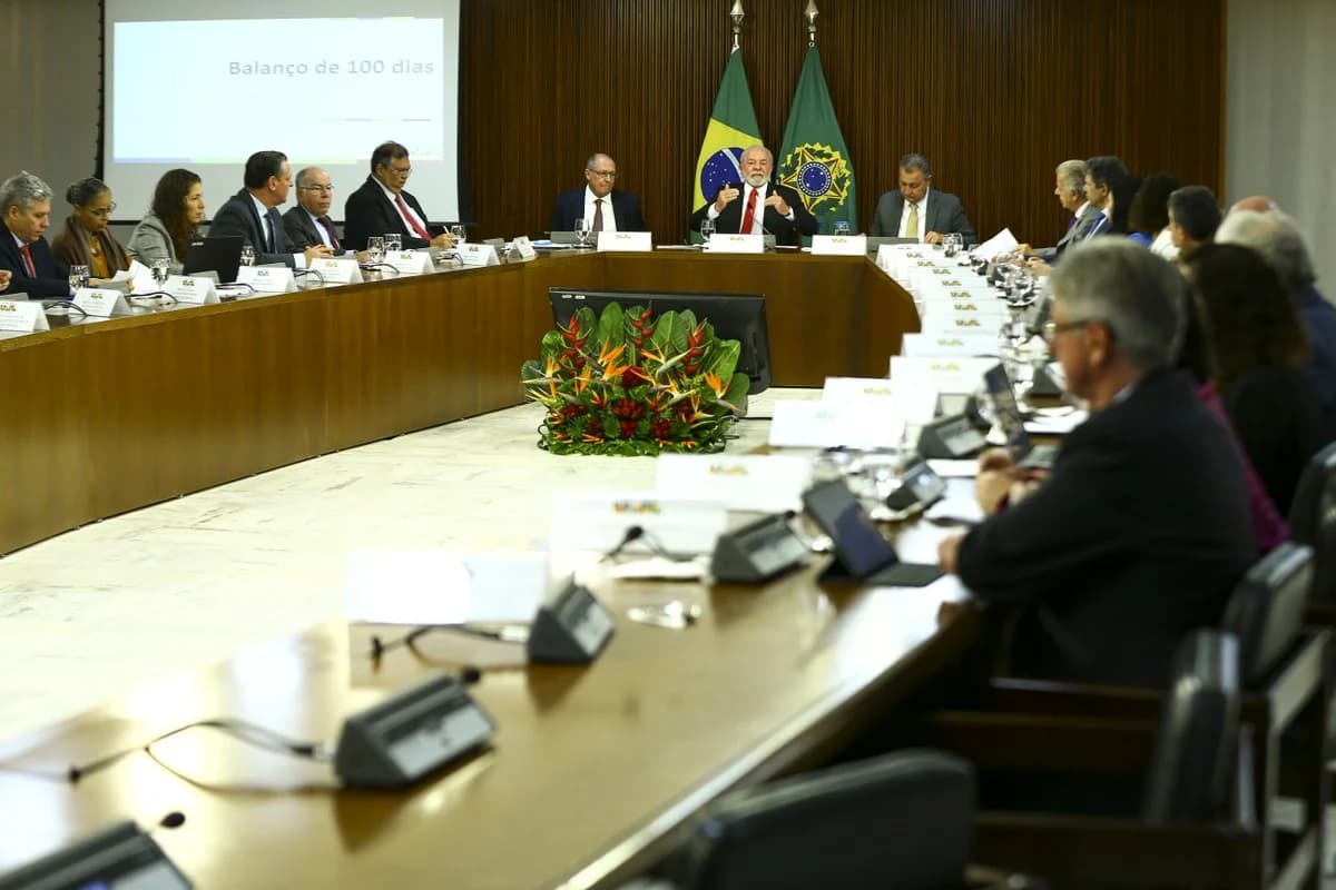 Presidente Lula e Ministros aproveitam folga de fim de ano! 
