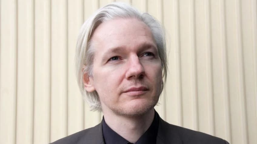 Veredito sobre a extradição de Assange será entregue em fevereiro pelo Reino Unido