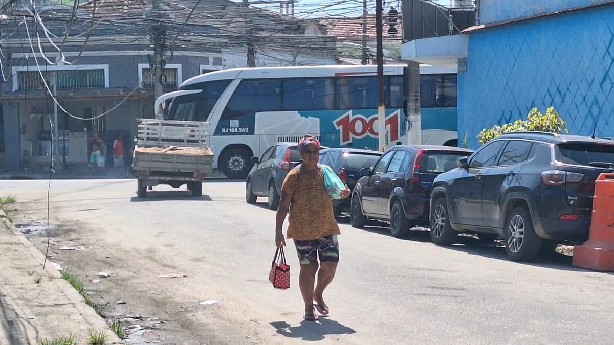 Frequent blackouts in Niterói bring losses to local residents and traders