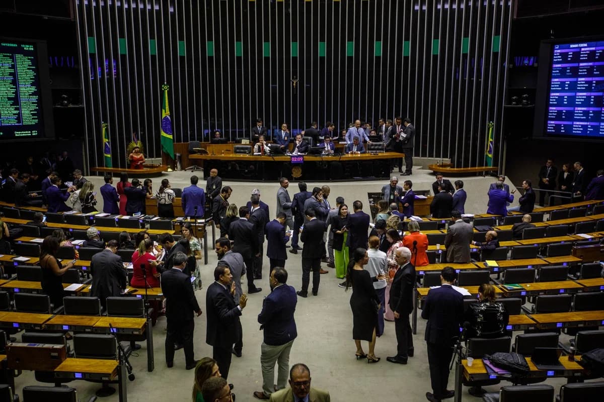 Câmara aprova regulamentação e taxação de jogos on-line