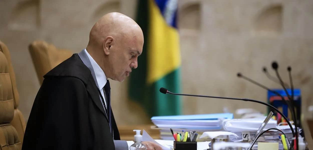 Funk interrompe sessão no STF e Ministro Alexandre de Moraes reage com bom humor