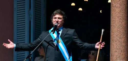 Gasolina sobe 60% e fraldas dobram de preço: inflação castiga Argentina sob Milei