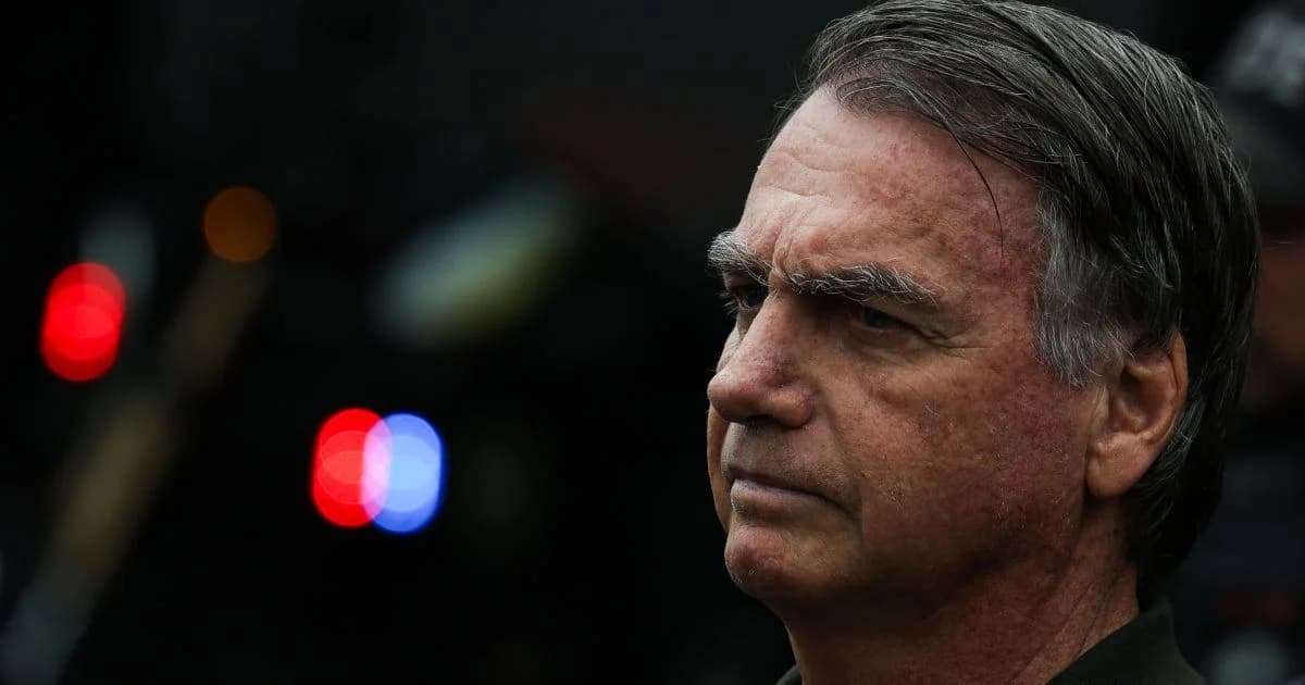 Bolsonaro é preso pela PF; preventiva autorizada por Moraes