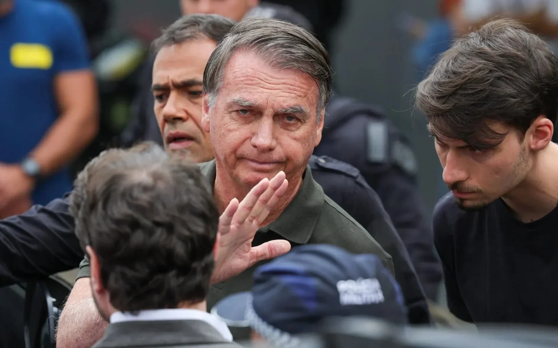 Bolsonaro perde prazo e pode começar a cumprir 27 anos de prisão