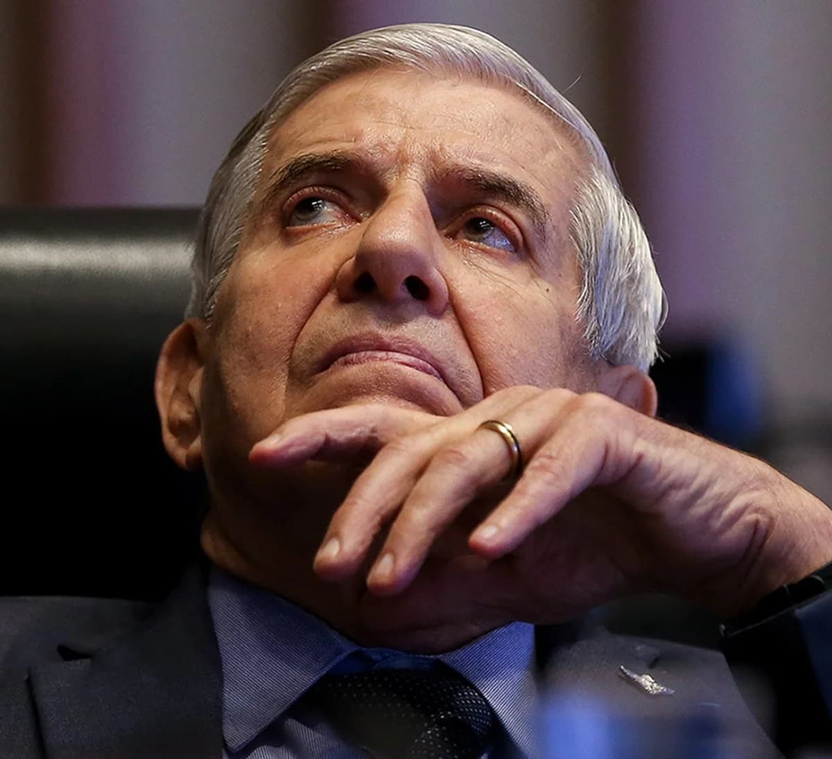 Moraes dá 15 dias para Heleno provar Alzheimer