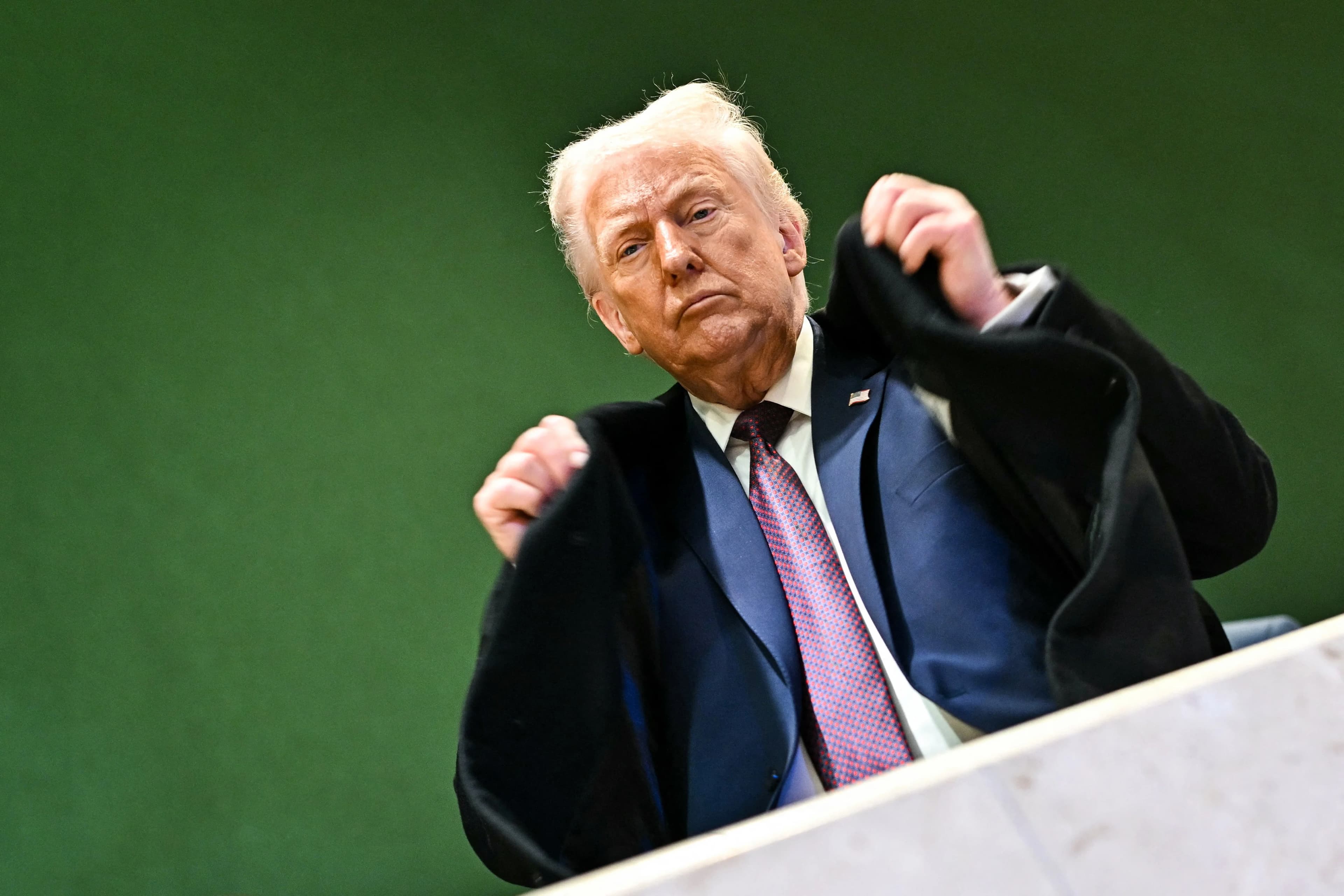 EUA condenam à prisão perpétua autor de atentado contra Trump