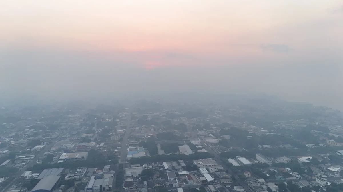 Fumaça encobre Manaus, e Lula envia reforço federal