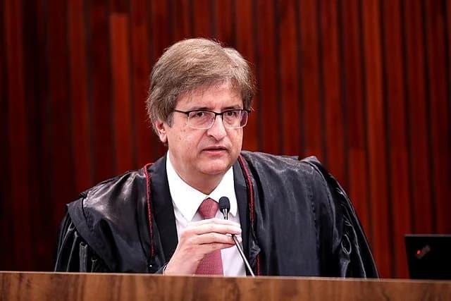 Decisão de Nunes Marques ameaça voto de indígenas e PGR aciona STF