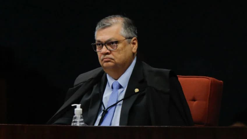 Dino determina total transparência e rastreabilidade nas 'Emendas Pix'