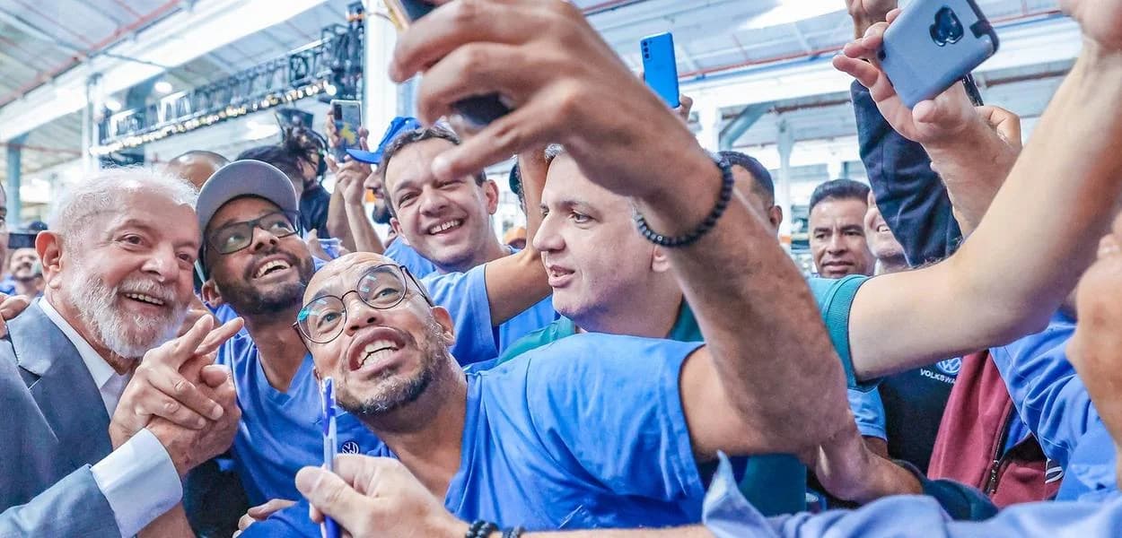 Lula busca maior aproximação do PT com jovens da periferia
