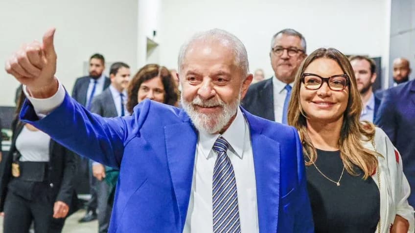 Lula alega que Brasil atinge pico de respeito global em sua gestão