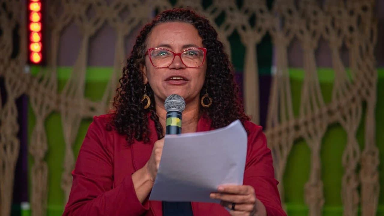 Antiga líder do MST, Kelli Mafort, assume o segundo cargo mais alto na Secretaria-Geral da Presidência!