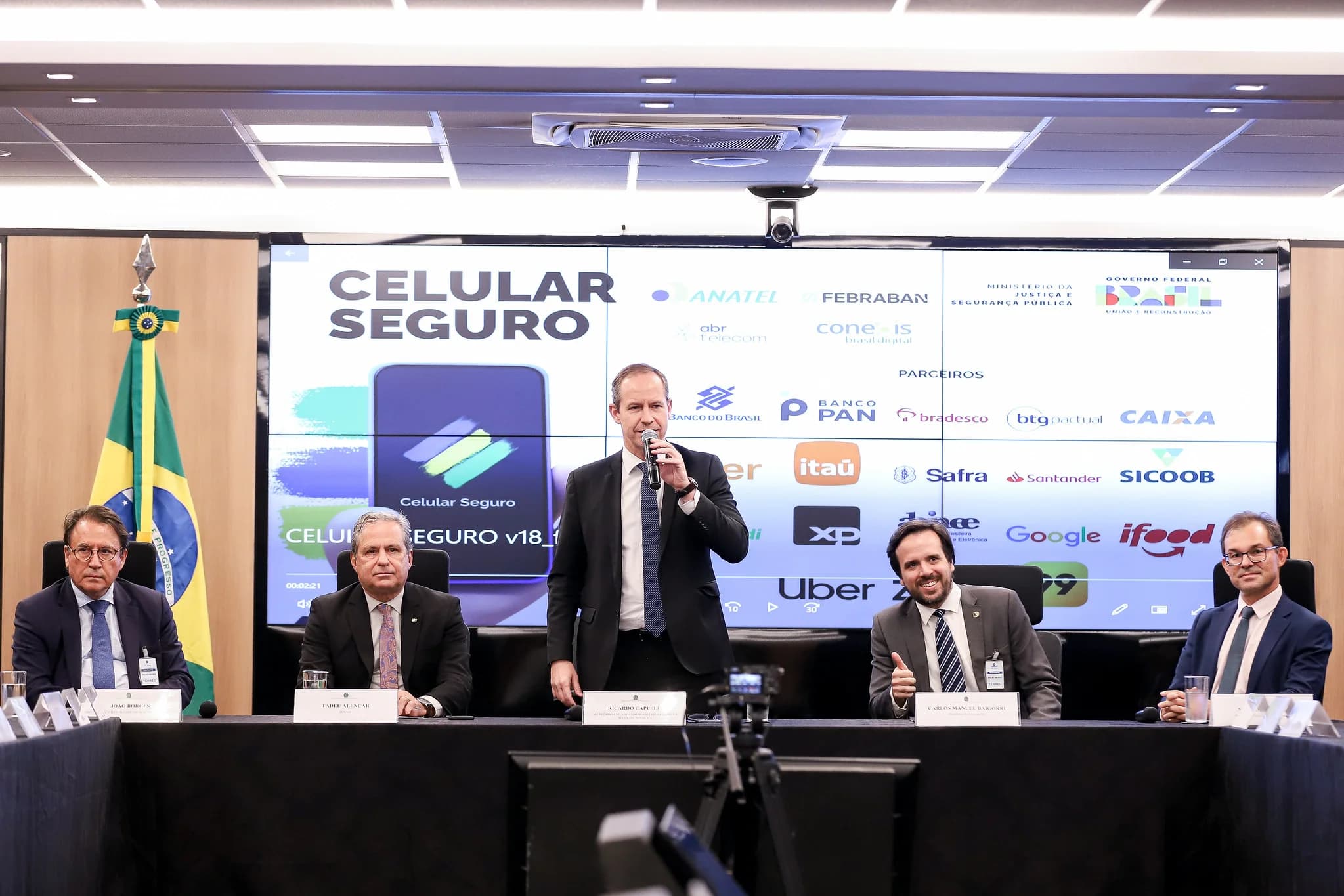 40 milhões de cartões de crédito serão protegidos pelo programa Celular Seguro