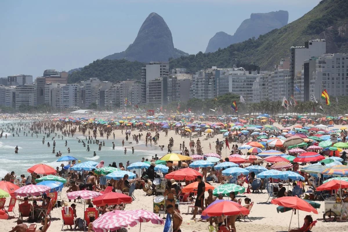 Adolescentes podem ser detidos sem flagrante em praias do Rio!