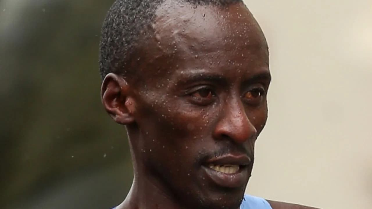 Morre, em acidente de carro, o corredor Kelvin Kiptum que fez história na Maratona