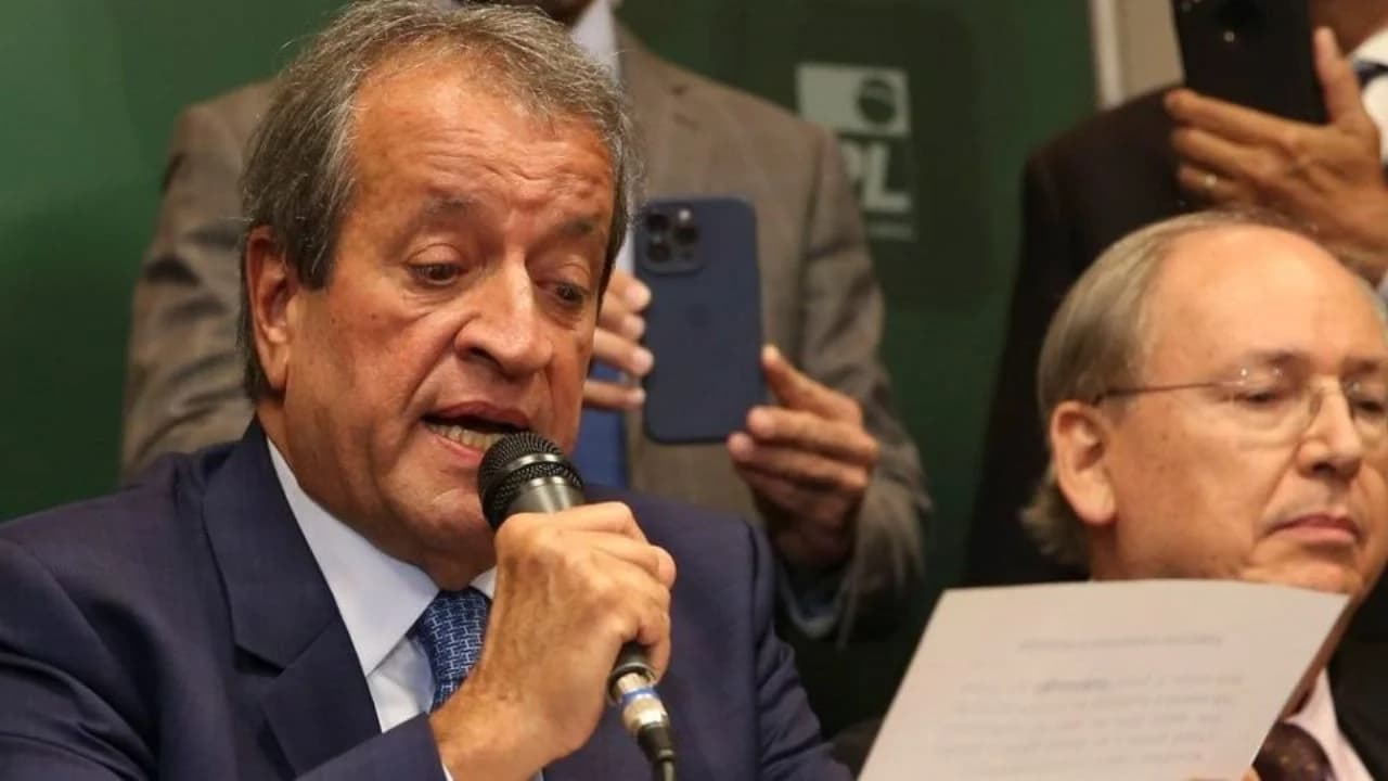 Valdemar é preso em flagrante pela PF por porte ilegal de arma de fogo
