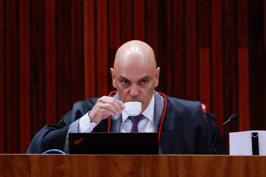 Como as Milícias Digitais estão dando dor de cabeça a Bolsonaro: Inquérito prorrogado por mais 90 dias pelo STF