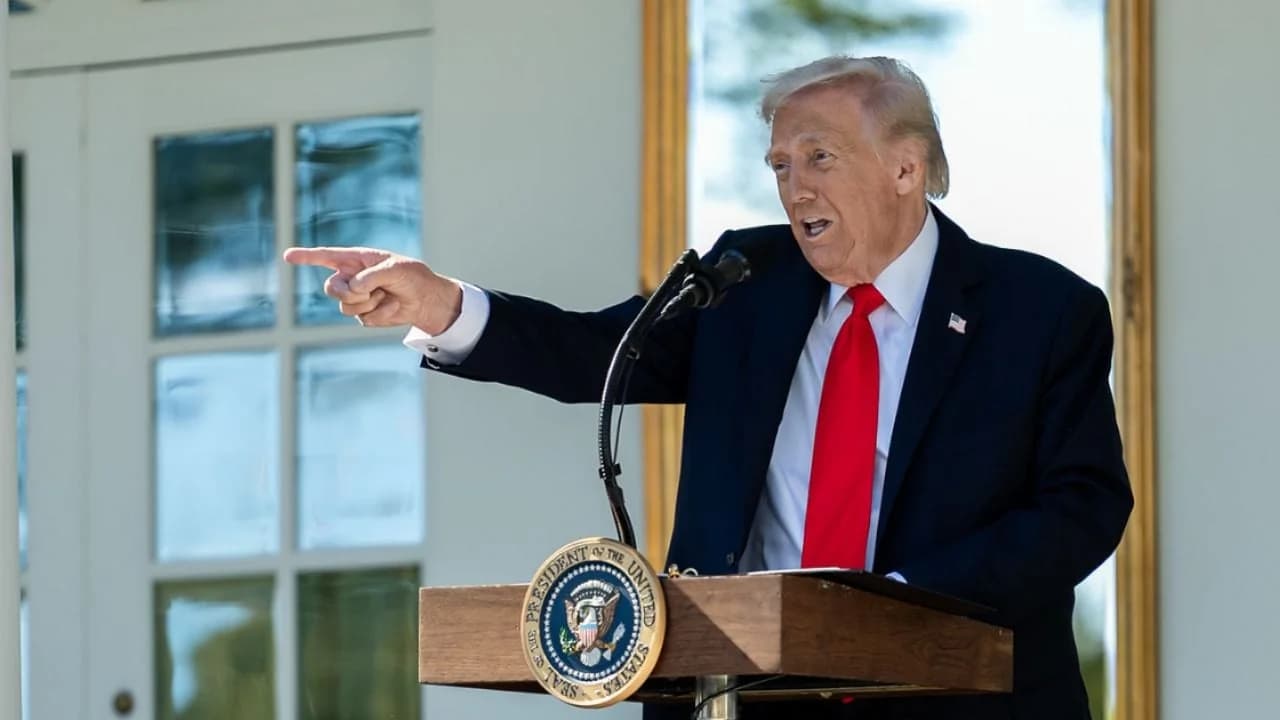 Trump ameaça ação militar na Nigéria e recicla fake news religiosas