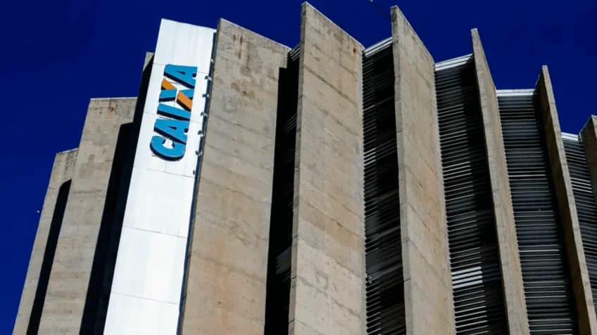 PF bloqueia R$ 45 mi desviados do FGTS e do Auxílio; quadrilha mirava a Caixa