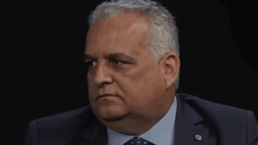CPMI do INSS não vai "acabar em pizza", diz relator; prorrogação é discutida