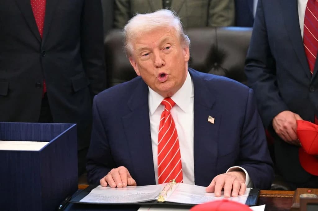 Governo Trump pressiona Nike por "discriminação contra brancos"