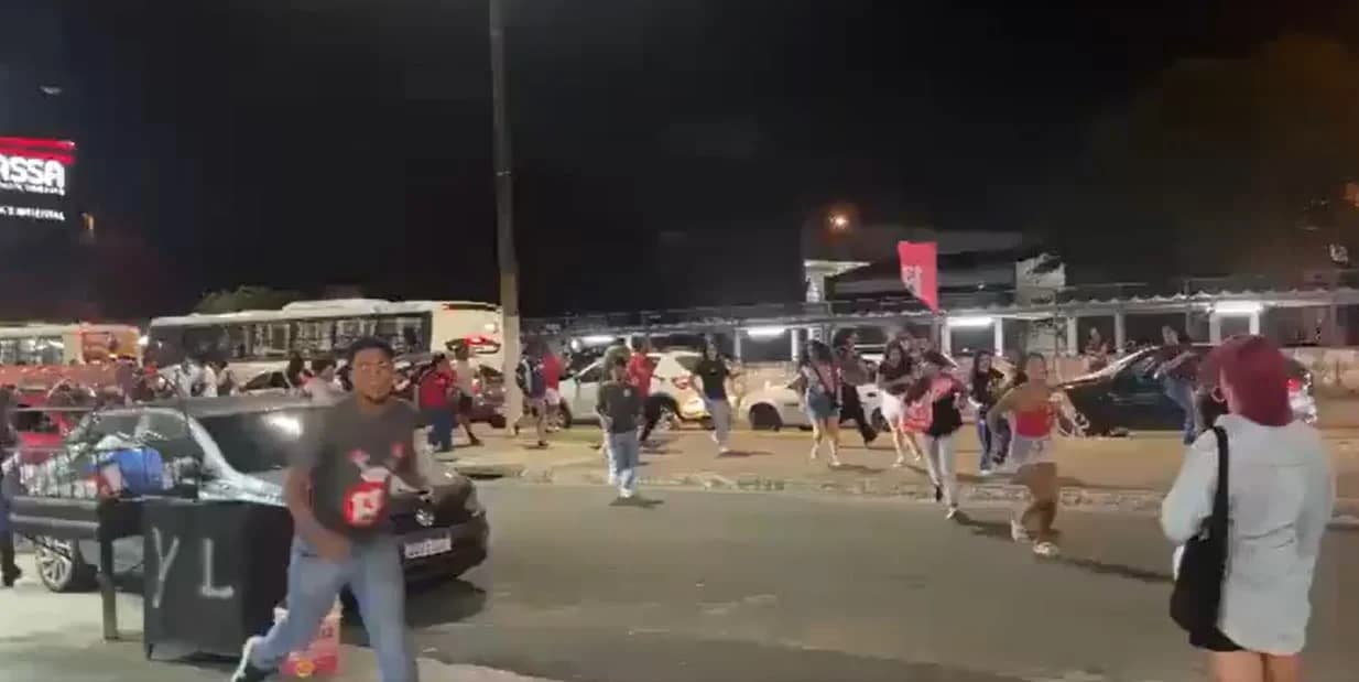Vídeos mostram correria após tiros em ato pró-Lula em Sergipe