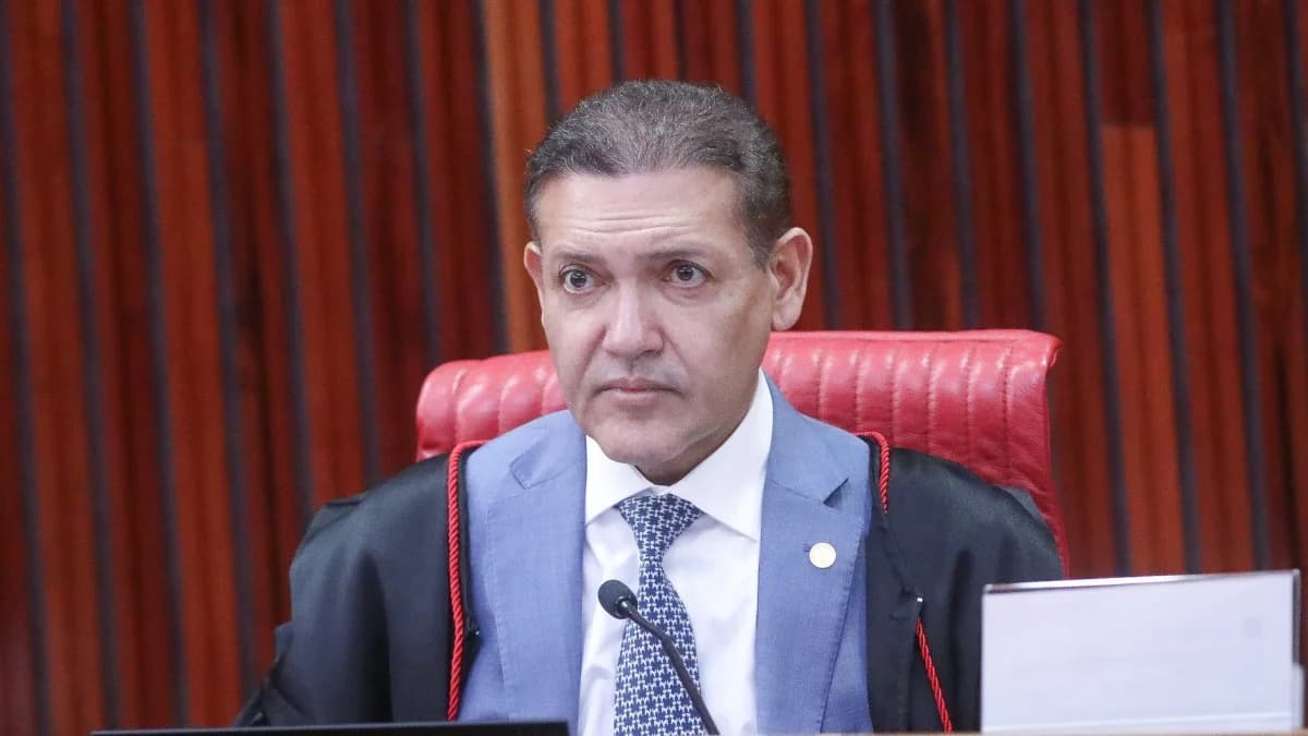 Mensagens citam Kassio e quarto para ministro em festa de Vorcaro