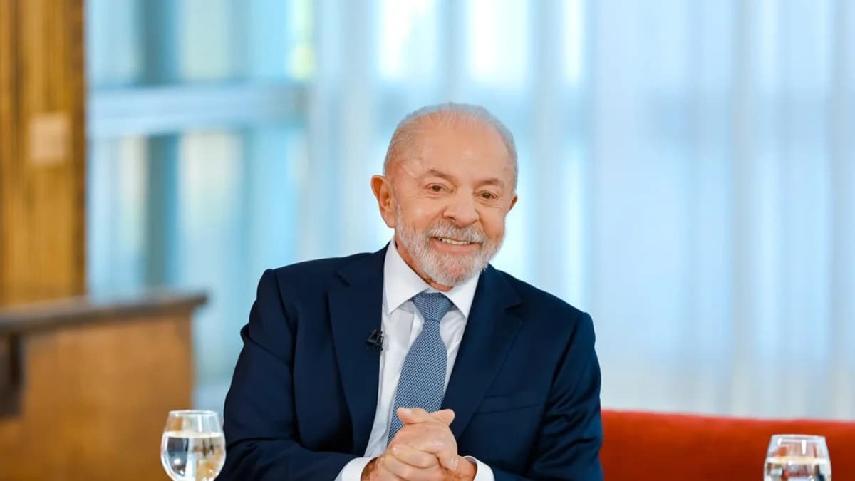 Lula rejeita cortes aos pobres diante do avanço da dívida