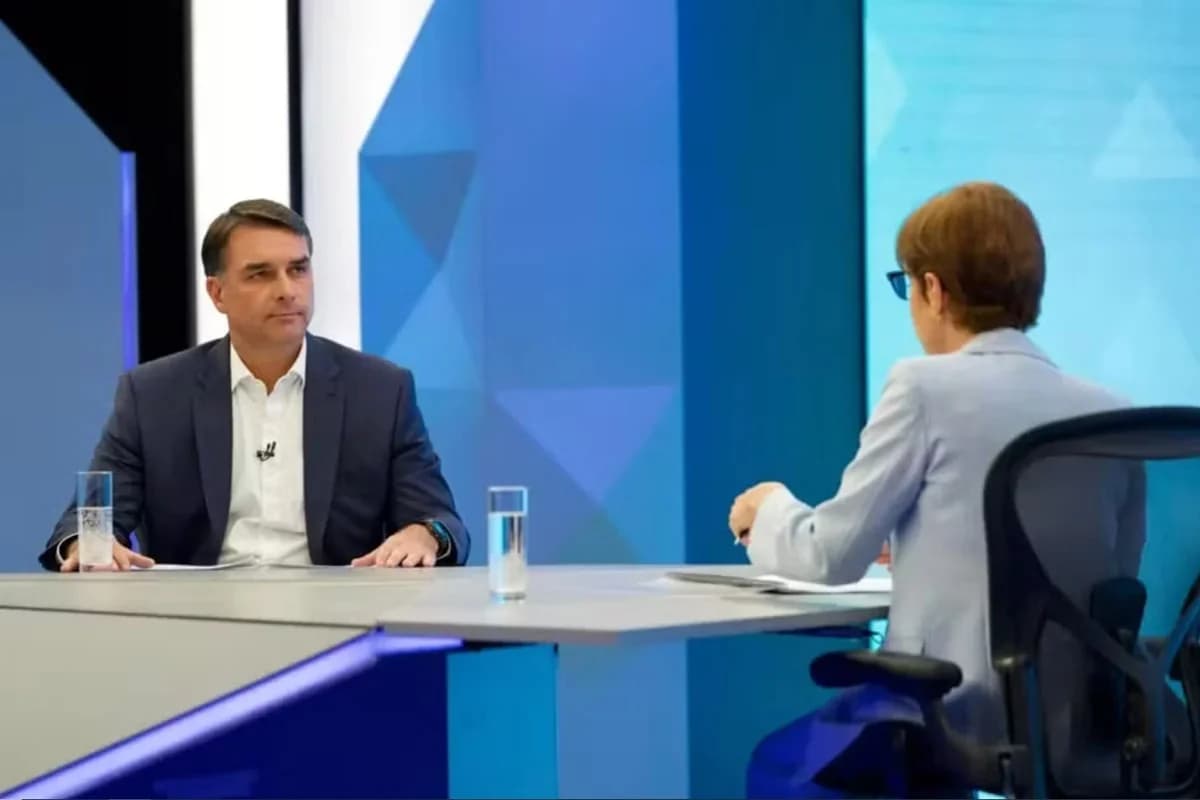 Revolta nacional: Panelaços expõem rejeição a Flávio Bolsonaro a poucos dias da eleição