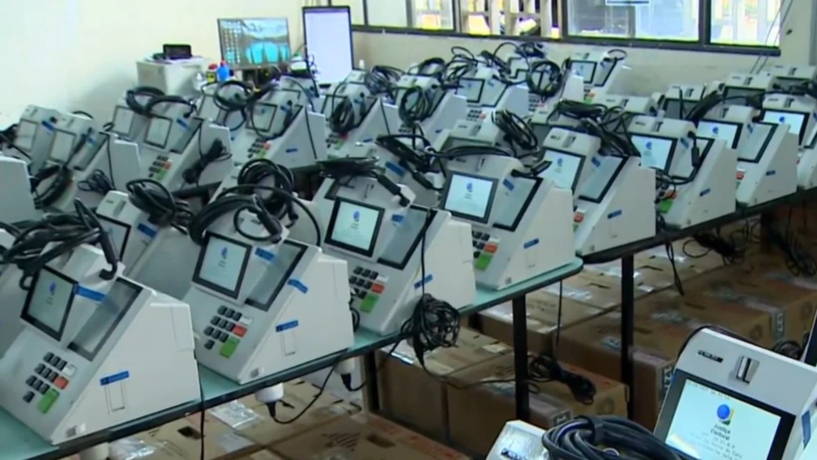 Atenção eleitor: milhares de locais de votação mudam de endereço de última hora