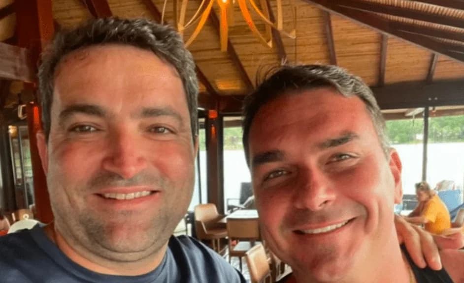 Jatinhos de luxo de Flávio Bolsonaro na Europa foram pagos por empresa de apostas