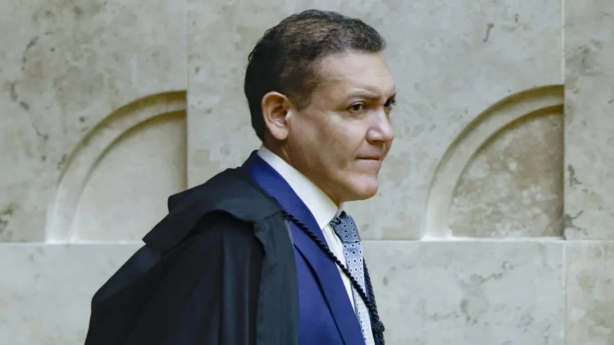 Ameaça ao voto indígena: Nunes Marques recua após pressão e libera transporte federal
