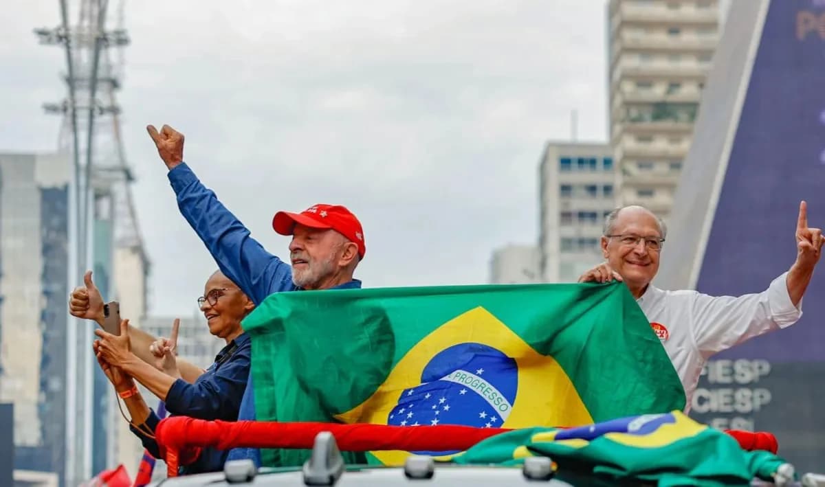Lula massacra bolsonarismo no exterior e amplia vantagem histórica na Oceania