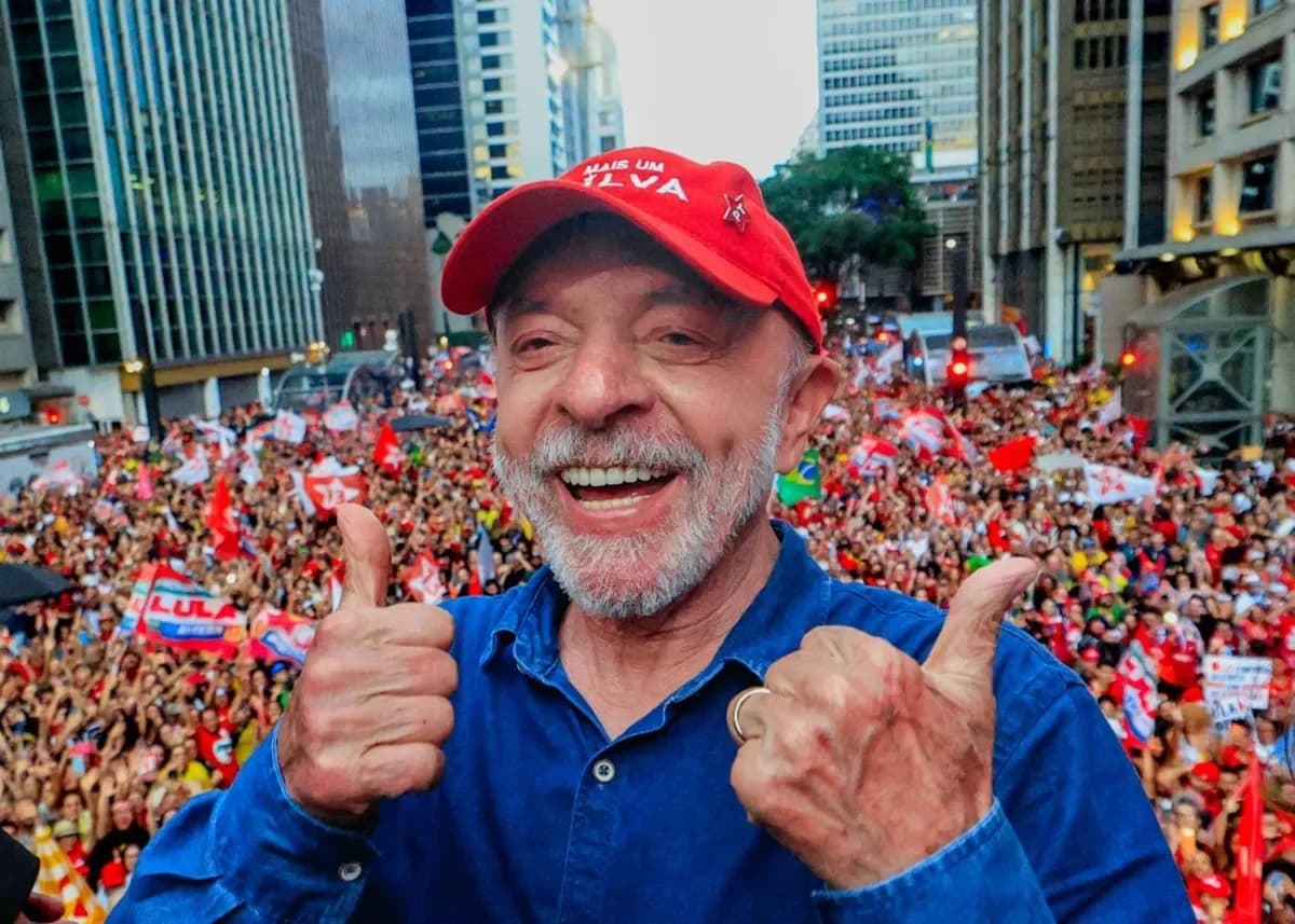 Apuração avança e projeção estatística aponta vitória de Lula no segundo turno
